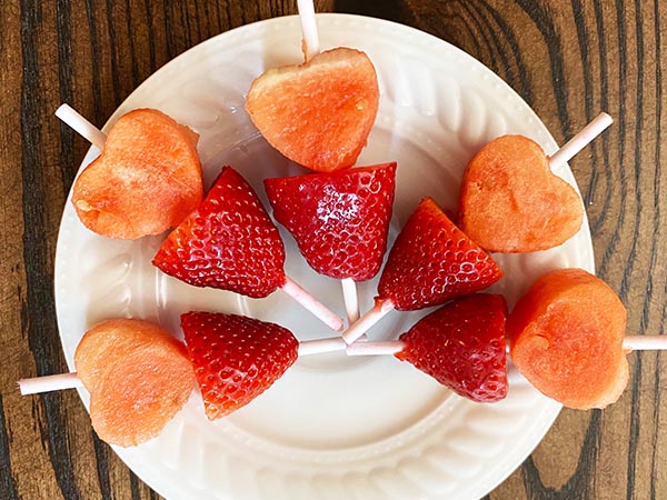 valentines fruit kabobs