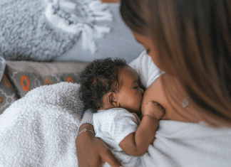 Support breastfeeding moms