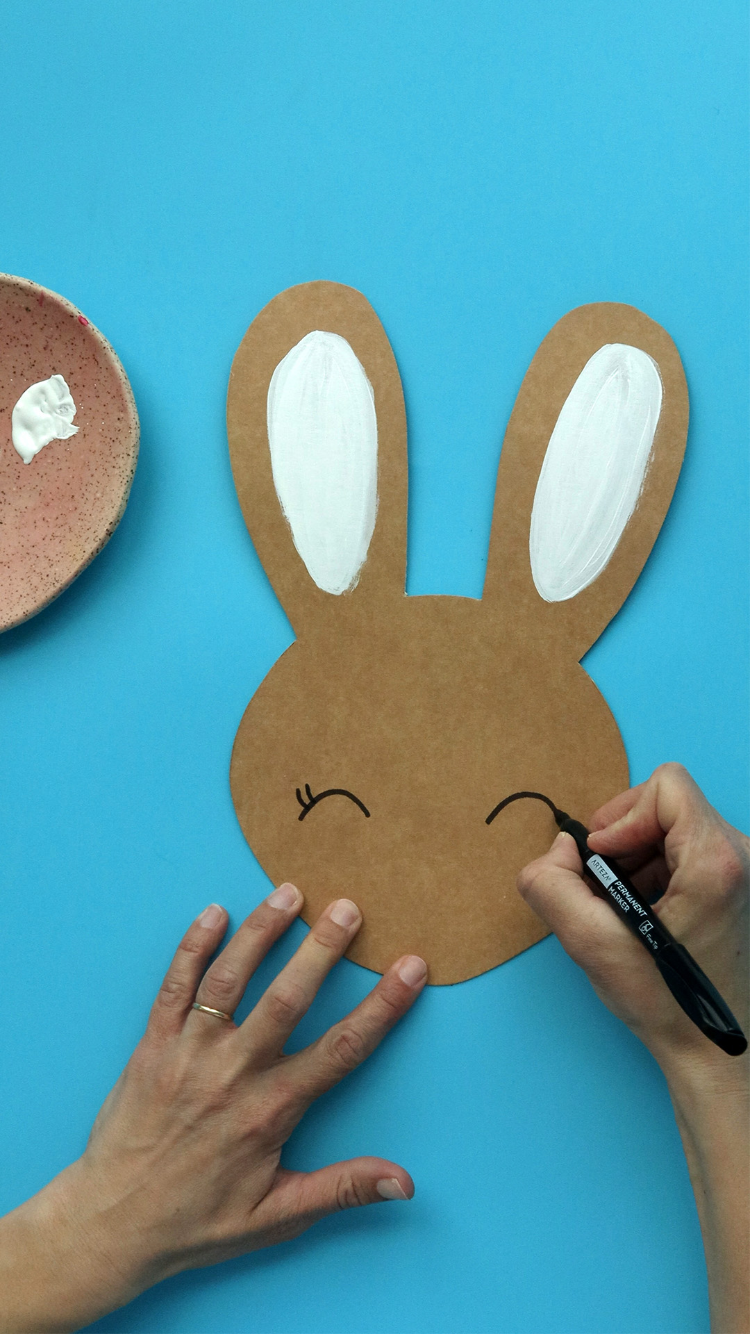 recycled easter bunny craft