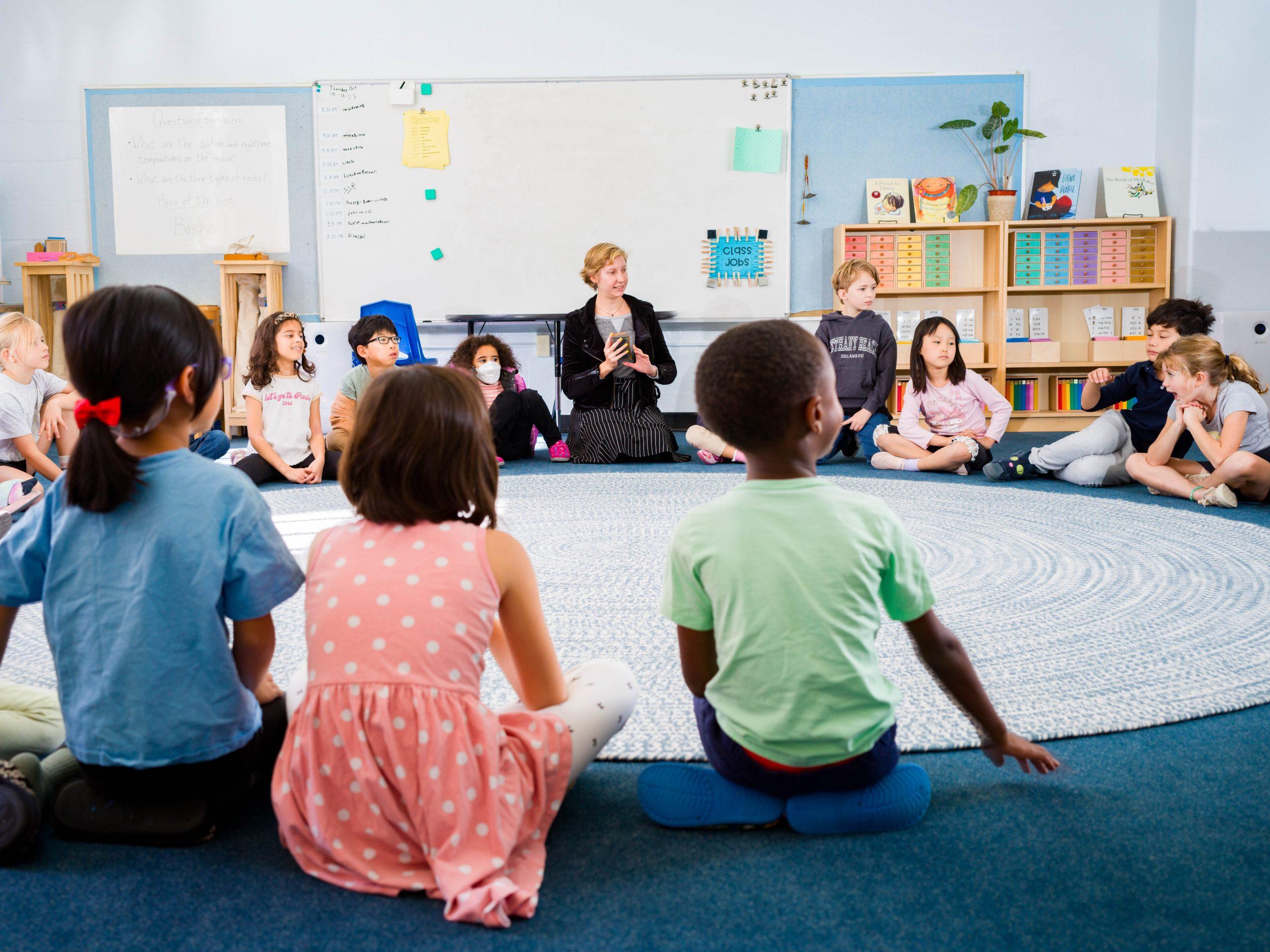 Montessori at Oneness-Family School 